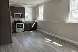 483 North Broadway St, East Providence, RI 02914 - Photo 2
