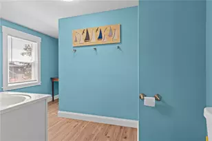 11 Young St, Newport, RI 02840 - Photo 34