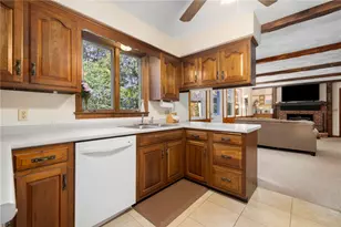 326 Pine Hill Rd, South Kingstown, RI 02879 - Photo 12