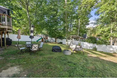 30 Lockwood Road, Cumberland, RI 02864 - Photo 32
