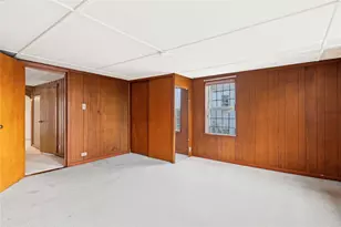132 Hope St, Bristol, RI 02809 - Photo 26