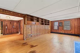132 Hope St, Bristol, RI 02809 - Photo 10