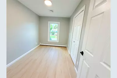 25 Sadler Street, North Providence, RI 02911 - Photo 8
