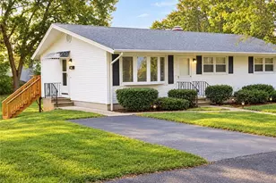 15 Spruce St, Lincoln, RI 02838 - Photo 1