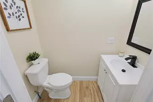 85 Cedar Ave, East Providence, RI 02915 - Photo 12