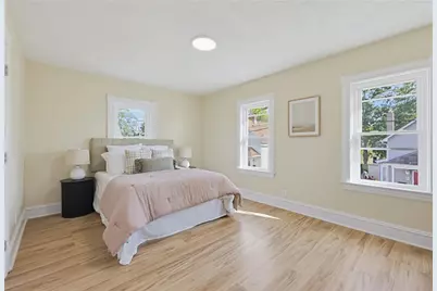 85 Cedar Avenue, East Providence, RI 02915 - Photo 12