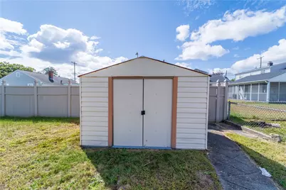 315 Rhode Island Avenue, Pawtucket, RI 02860 - Photo 28