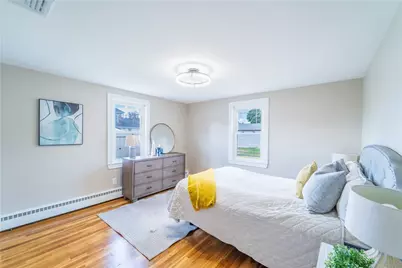 315 Rhode Island Avenue, Pawtucket, RI 02860 - Photo 10