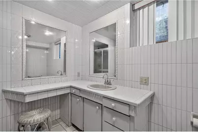 120 Homewood Avenue, North Providence, RI 02911 - Photo 30