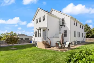 86 Martin St, East Providence, RI 02914 - Photo 34