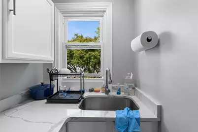 116 Webster Street, Pawtucket, RI 02861 - Photo 20