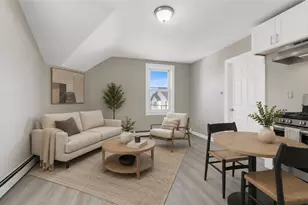 35 Gray St, Providence, RI 02909 - Photo 12