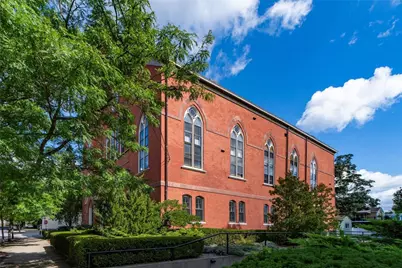 10 East Street #8, Providence, RI 02906 - Photo 36