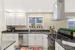 9 Cutter St, Jamestown, RI 02835 - Photo 22