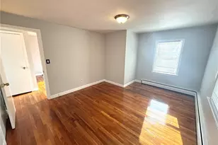 39 Standish Ave, Providence, RI 02908 - Photo 10