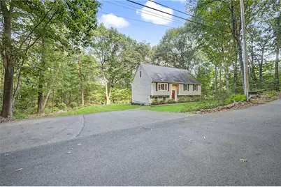 39 Cook Road, Cumberland, RI 02864 - Photo 4