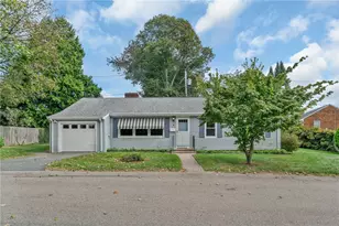 3 Collins Terrace, Middletown, RI 02842 - Photo 1