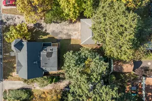 143 Blackamore Ave, Cranston, RI 02910 - Photo 44