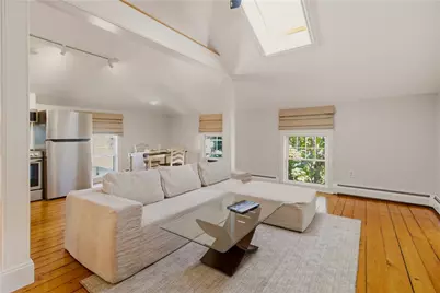 20 Berkeley Avenue #5, Newport, RI 02840 - Photo 2