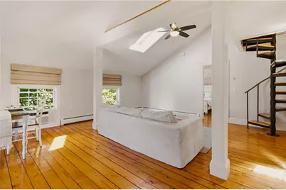 20 Berkeley Avenue #5, Newport, RI 02840 - Photo 4