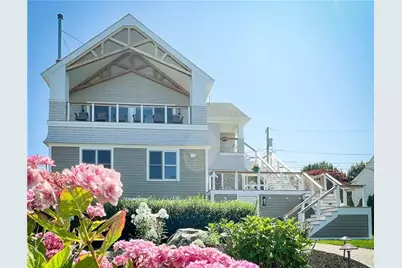 174 Renfrew Avenue #2, Middletown, RI 02842 - Photo 1