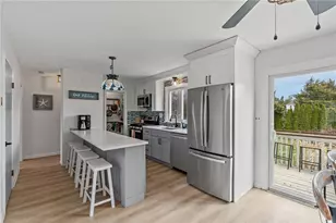17 Clifford Dr, Westerly, RI 02891 - Photo 8