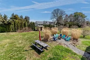17 Clifford Dr, Westerly, RI 02891 - Photo 32