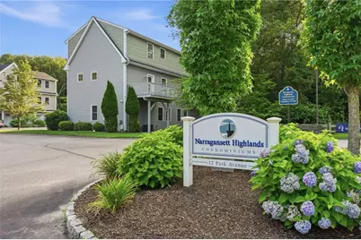 12 Park Avenue #8, Narragansett, RI 02882 - Photo 1