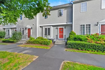 870 Bullocks Point Avenue, East Providence, RI 02915 - Photo 6
