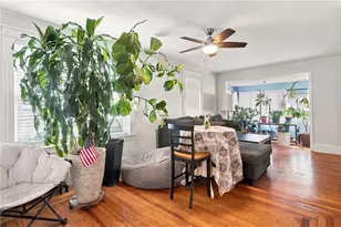 88 Finch Ave, Pawtucket, RI 02860 - Photo 8