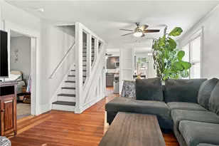 88 Finch Ave, Pawtucket, RI 02860 - Photo 4