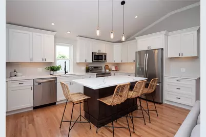 31 Prescott Hall Road, Newport, RI 02840 - Photo 6