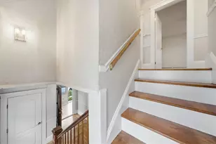 234 5th St, Providence, RI 02906 - Photo 32
