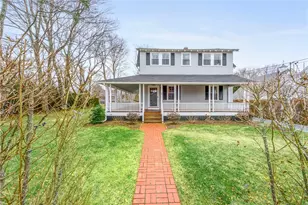 59 Mt Hope Ave, Jamestown, RI 02835 - Photo 1