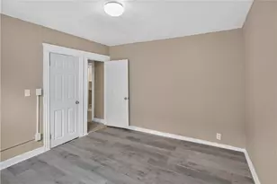 28 Pumgansett St, Providence, RI 02908 - Photo 28