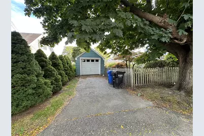 58 Eustis Avenue, Newport, RI 02840 - Photo 22