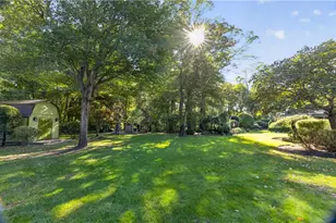 412 Seaside Dr, Jamestown, RI 02835 - Photo 38