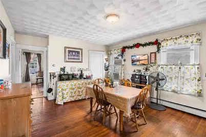 208 Suffolk Avenue, Pawtucket, RI 02861 - Photo 20