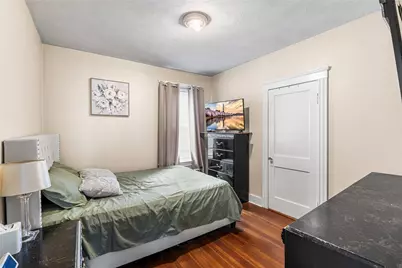 208 Suffolk Avenue, Pawtucket, RI 02861 - Photo 10