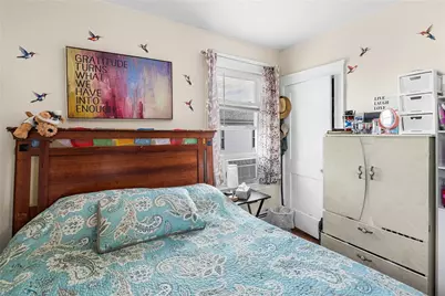 208 Suffolk Avenue, Pawtucket, RI 02861 - Photo 26