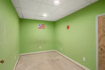 35 Kenwood Street, Warwick, RI 02889 - Photo 38