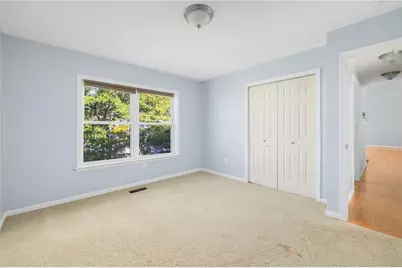 75 James Street, East Providence, RI 02914 - Photo 28
