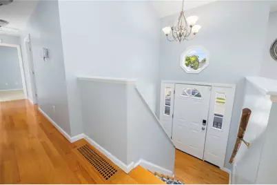 75 James Street, East Providence, RI 02914 - Photo 32