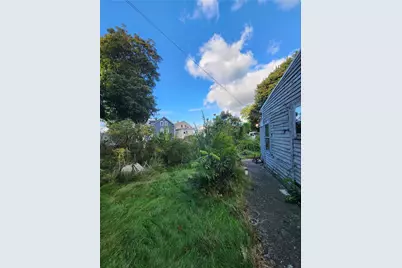 873 Douglas Avenue, Providence, RI 02908 - Photo 6