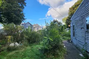 873 Douglas Ave, Providence, RI 02908 - Photo 6