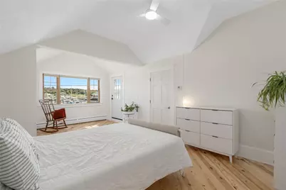 27 Seminole Street, Warwick, RI 02889 - Photo 26