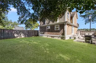 27 Seminole St, Warwick, RI 02889 - Photo 50