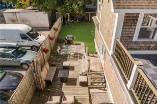 27 Seminole St, Warwick, RI 02889 - Photo 8