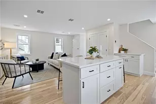 89 Croade St, Warren, RI 02885 - Photo 6