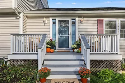 23 Shadbush Trail, Narragansett, RI 02874 - Photo 2